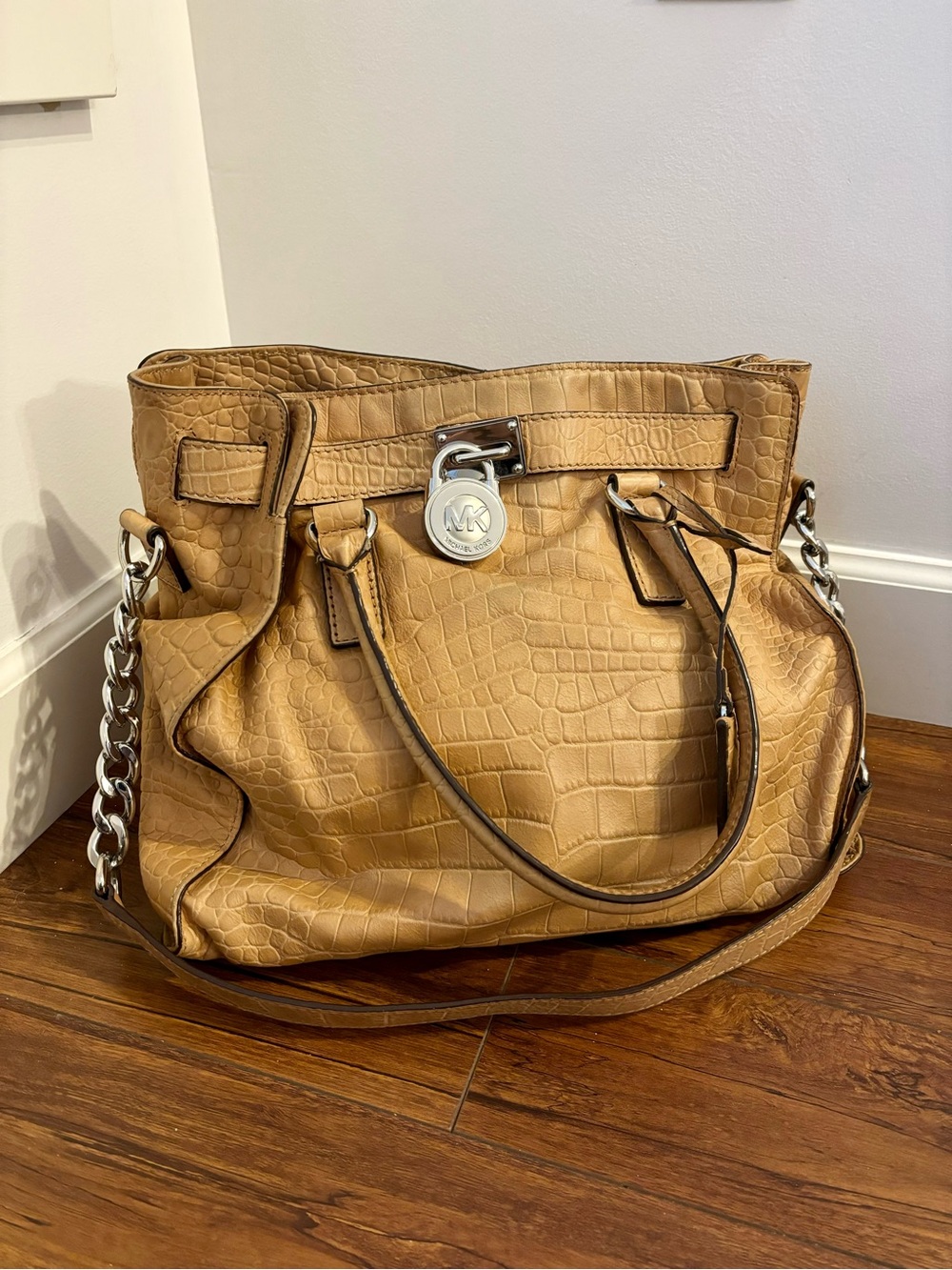 MICHAEL KORS HAMILTON LARGE TOTE BAG PURSE Alligator Skin Light Brown/Tan